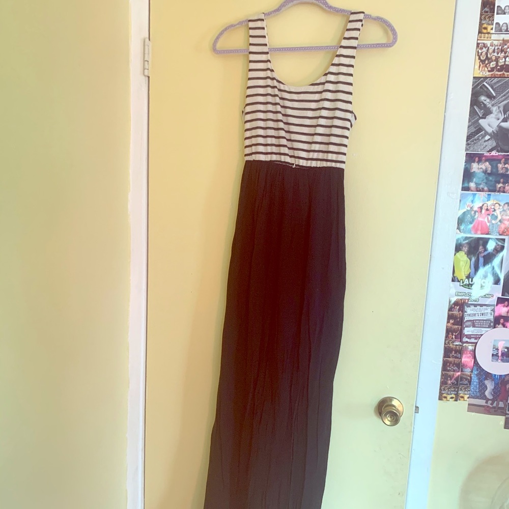 Black and white maxi dress
